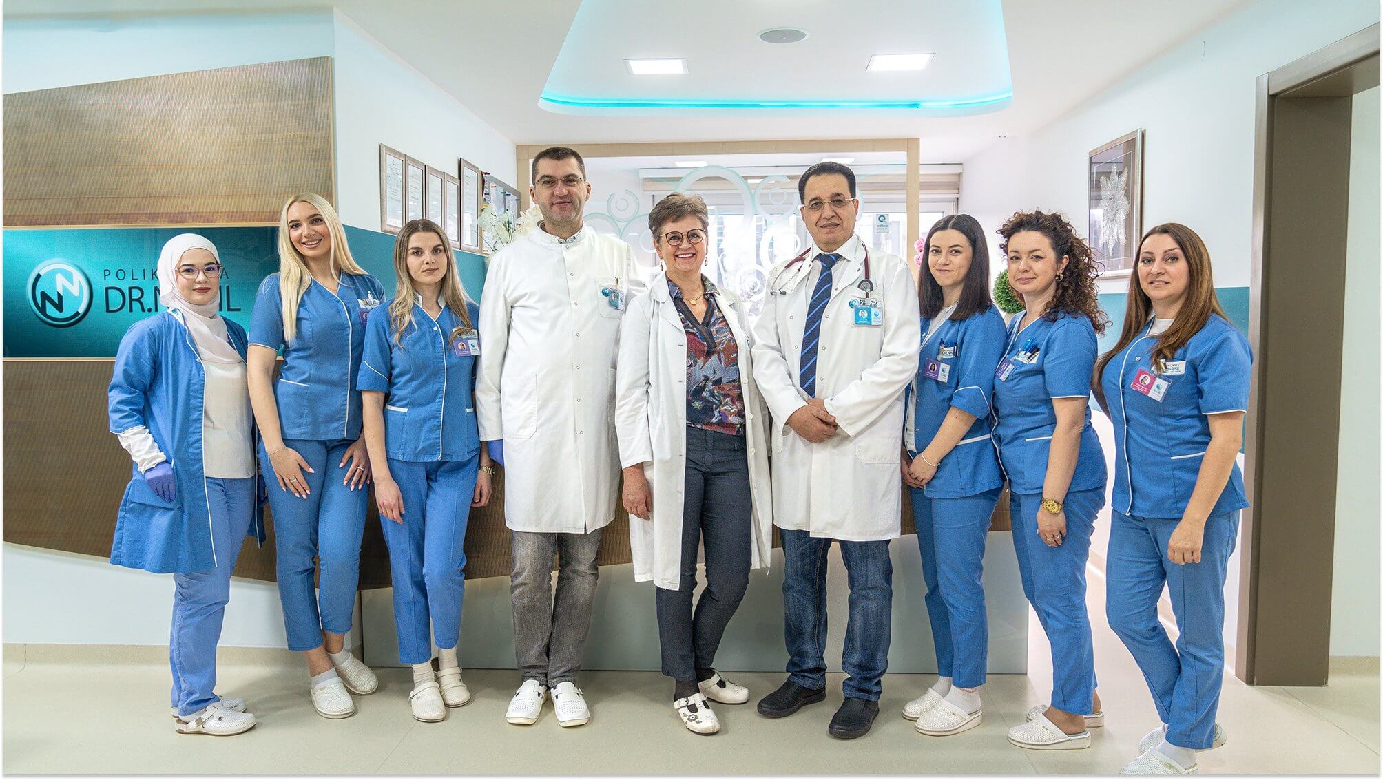 osoblje poliklinike dr. nabil na recepciji